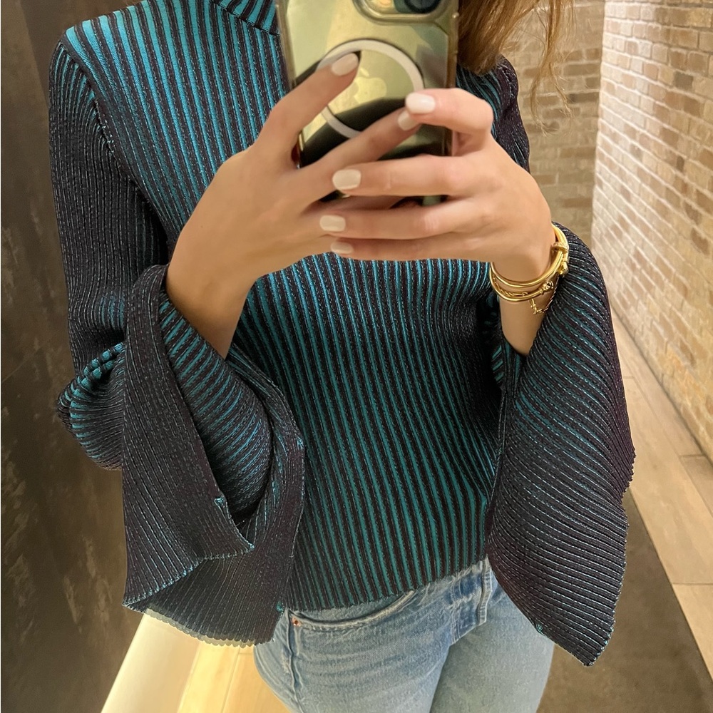 Solace London top $285
